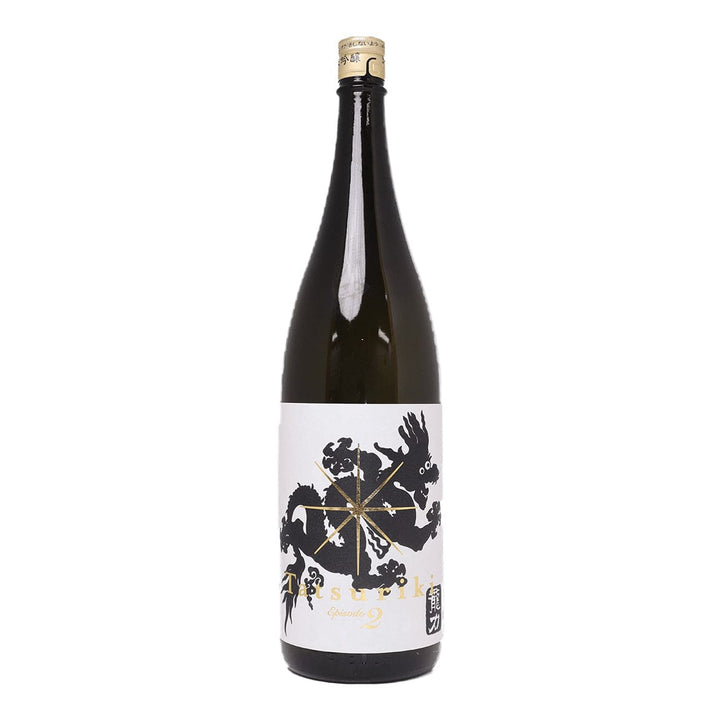 一世竹仙作雲龍紋　サカヅキ Tatsuriki Junmai Ginjo Dragon Black 1.8L - Sake Online – Sakeonline
